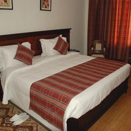 Eagle Palace Hotel Νακούρου Δωμάτιο φωτογραφία