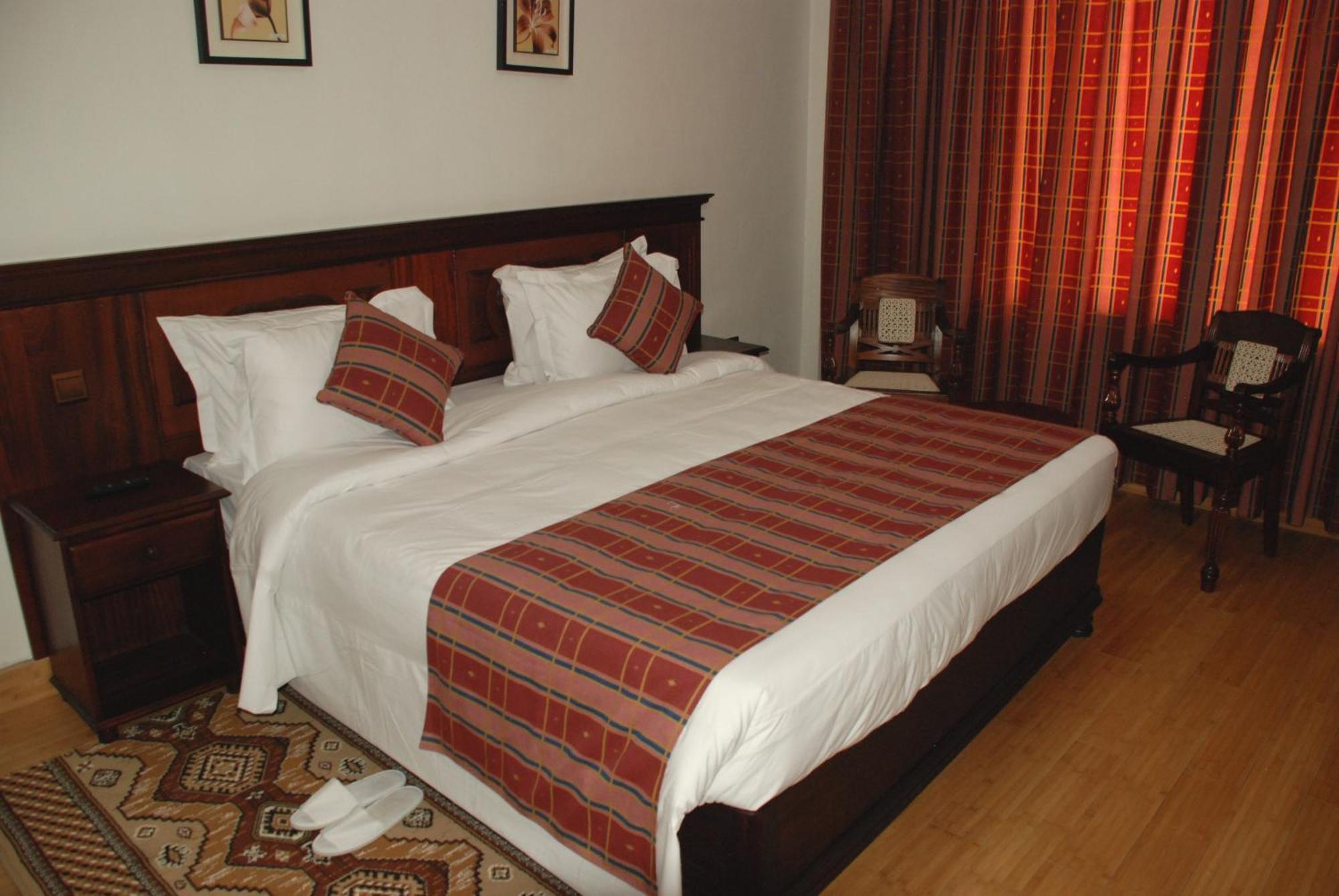 Eagle Palace Hotel Νακούρου Δωμάτιο φωτογραφία
