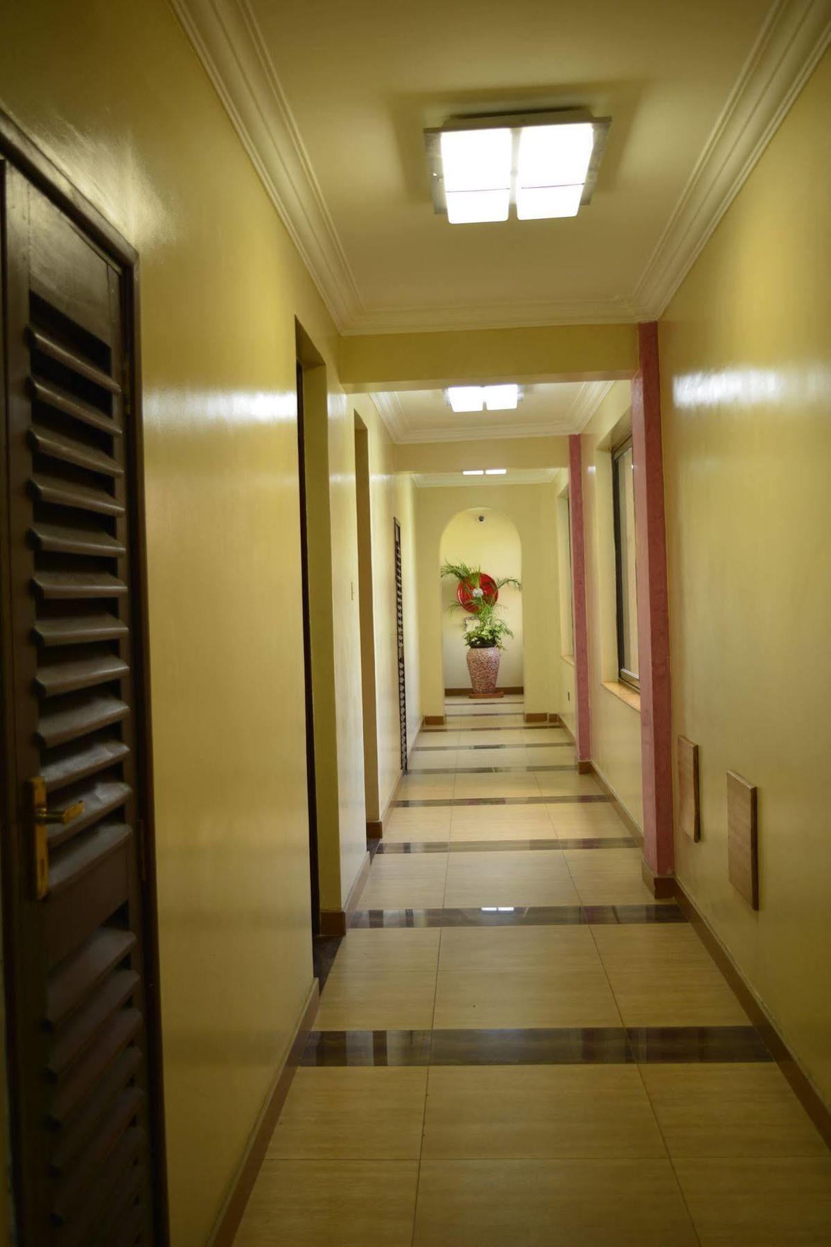 Eagle Palace Hotel Νακούρου Εξωτερικό φωτογραφία